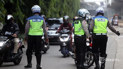 Operasi Zebra Dimulai Hari Ini Polisi Bidik Pengendara Gunakan Hp