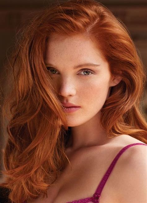 Pin By Michael On Cheveux Roux Red Hair Green Eyes Natural Red Hair