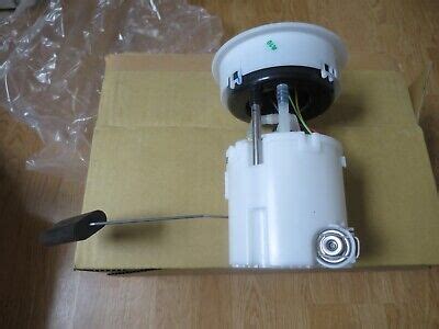 MAZDA 2 2007 2015 1 3 1 5 TANK FUEL PUMP GENUINE ZJ38 13 35XC