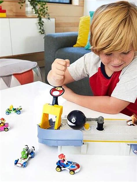 Hot Wheels Mario Kart Çılgın Yaratıklar Oyun Seti Chain Chomp Fiyatı MTL GCP