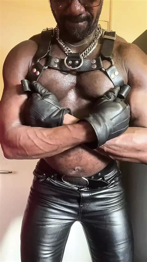 Preview Black Leather Muscle Nipple Workout Gay Porn Feat Brody Jay By Faphouse Xhamster