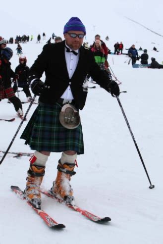 Ski Kilt Yikes Could Get Cold Scottish Man Scottish Kilts