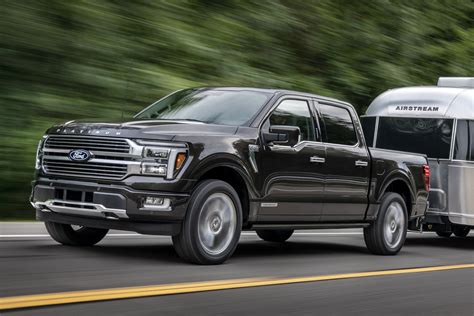 Ford’s 2024 F-150 has 5G and doesn’t cost extra for a hybrid - The Verge