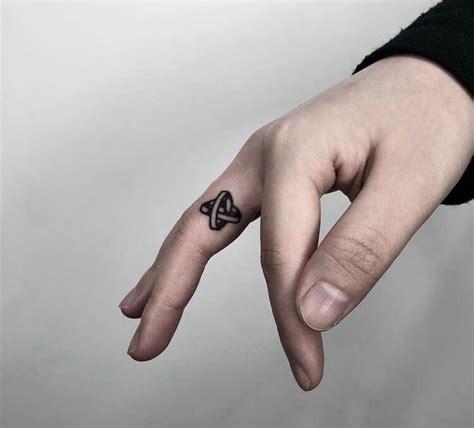 Unique And Creative Finger Tattoo Ideas For Every Style