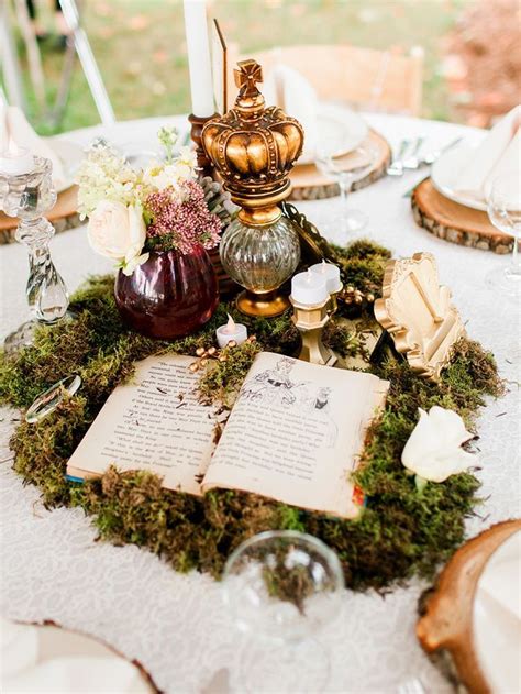 14 Creative Ways to Use Books as Wedding Décor Themed wedding