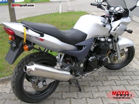 Kawasaki ZR 7 S 2002 Specs And Photos