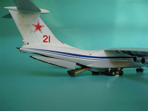 Ил-76 — Каропка.ру — стендовые модели, военная миниатюра