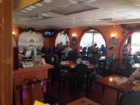 GINO'S ITALIAN RESTAURANT, Galveston - Updated 2024 Restaurant Reviews ...