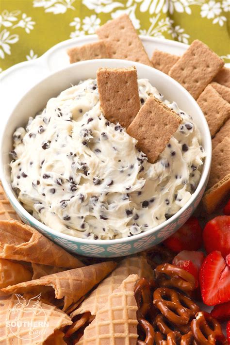 Easy Chocolate Chip Cheesecake Dip