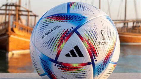 Le ballon officiel de la Coupe du monde 2022 au Qatar a été révélé par ...