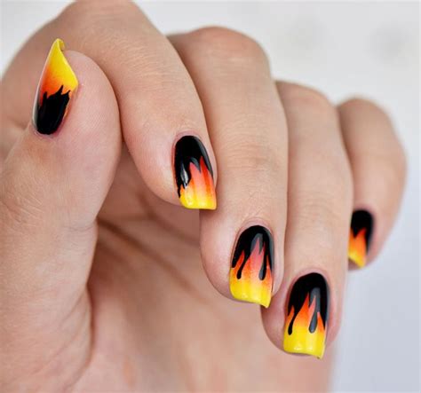 Nisinailsde Fire Nails Flame Nails Nageldesign Mit Flammen Und Twinkled T Nail Vinyls