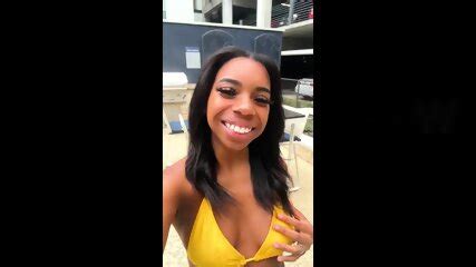 She Likes Nothing But Anal Vivianne Fucks Bbc Pimpin In Ah Bonnet