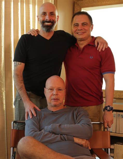 Meu objetivo é a aceitação diz autor sobre casal gay em Babilônia Jovem Pan