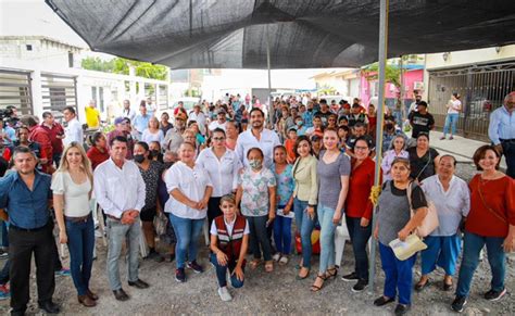 Entreg Presidente Carlos Pe A Ortiz Beneficios Del Gobierno Municipal