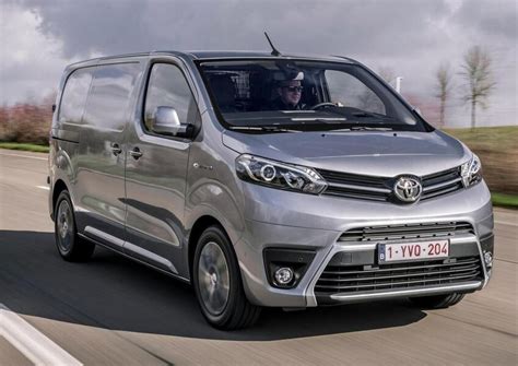 Toyota Proace Electric Kwh Pl Sl Tn Furgone Long P Q Active Nuove