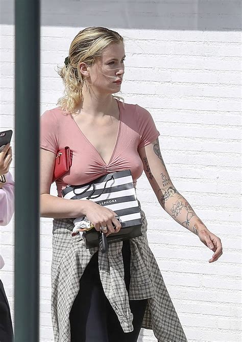 Ireland Baldwin Shopping At Sephora In La 05 17 2019 • Celebmafia