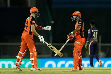 Tripathi Markram Hand Srh Their Third Successive Win