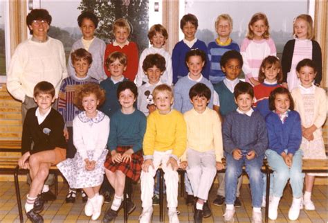 Photo De Classe CE1 De 1986 ECOLE SAINT JOSEPH Copains D Avant