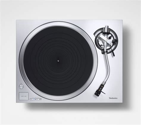 Technics Unveils New SL 1200 MK7 And SL 1500C Turntables