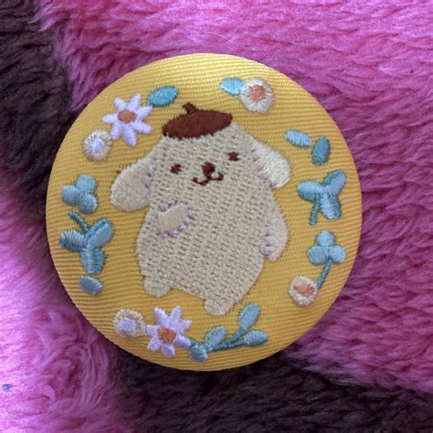 サンリオキャラクターズ 刺繍缶バッジつき ビスケット ポムポムプリン メルカリ