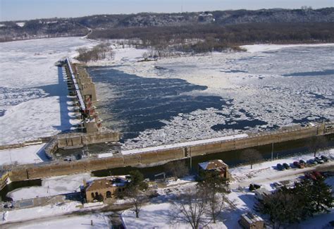 Mississippi River Lock And Dam No 11 Dubuque 1937 Structurae