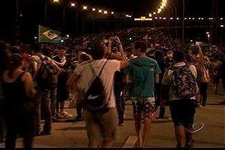 Bom Dia ES Protesto em Vitória leva milhares às ruas mas termina em