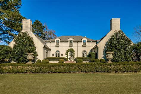 ONE OF THE MOST SPECIAL HOMES IN TUSCALOOSA Alabama Luxury Homes