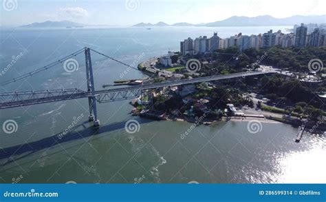 Puente Hercilio Luz Situado En La Ciudad De Florianopolis Metrajes