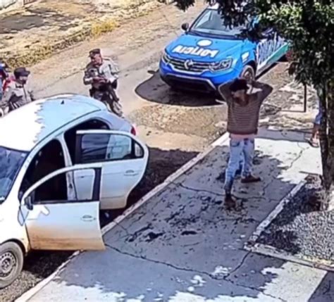 Homem Foge De Abordagem Policial Entra Em Carro E Leva Militar Junto