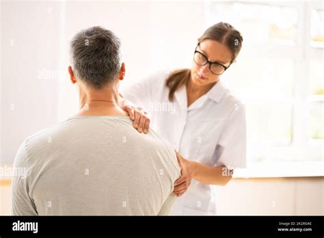 Sports Physiotherapy Hi Res Stock Photography And Images Alamy