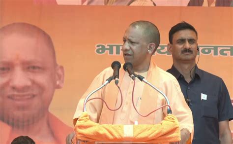 Yogi Adityanath Office On Twitter Rt Myogiadityanath वर्ष 2017 के पहले और बाद का फर्क