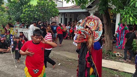 Barongan Bantengan Putro Mojopahit Live Kutotejo Mojokerto Youtube