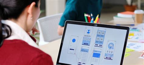 graphic artist  graphic designer understanding  difference