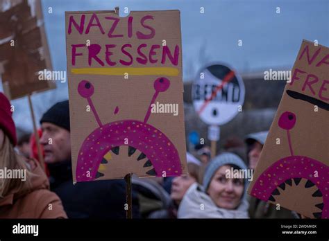 Deutschland Berlín 21 01 2024 Protest gegen AfD und gegen