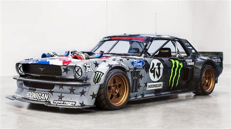 VidÉo Tour Du Propriétaire De La Hoonicorn V2 De Ken Block