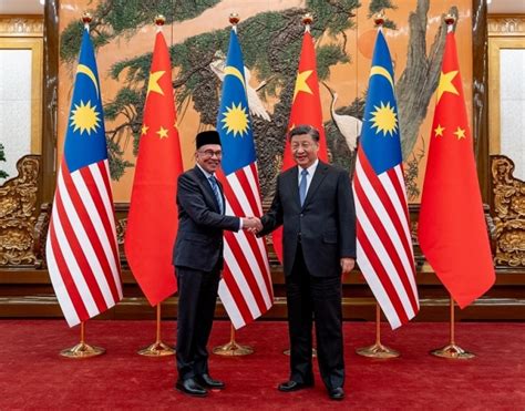 ASEAN Malaysia Advances De Dollarization Agenda