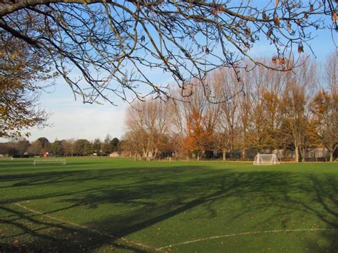 Prebendal School Grounds Chichester © Paul Gillett Cc By Sa20