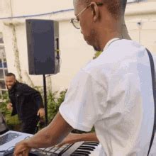 Dapping GIFs | Tenor