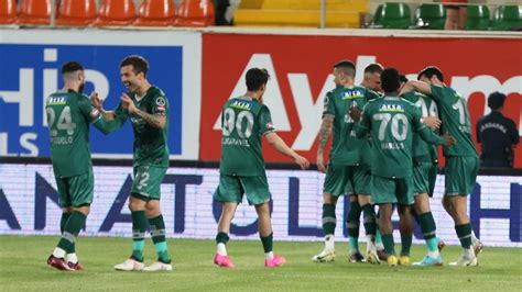 Konyaspor Alanya da 3 golle 3 puan aldı