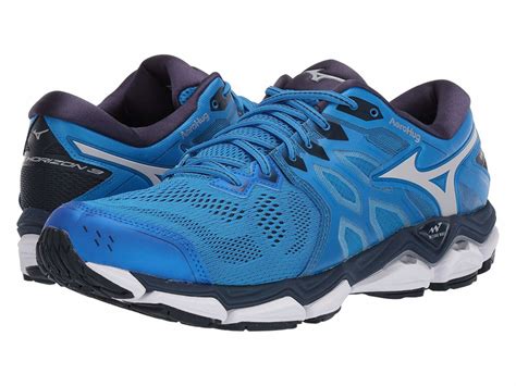 Обзор Mizuno Wave Horizon 3