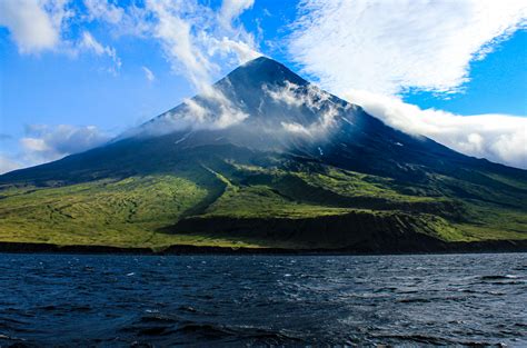 New insight into magma chambers could improve volcano models | Science ...