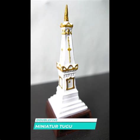 Kerajinan Miniatur Tugu Jogja Fiber Glass Lazada Indonesia