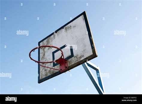 Tablero de baloncesto antiguo fotografías e imágenes de alta resolución