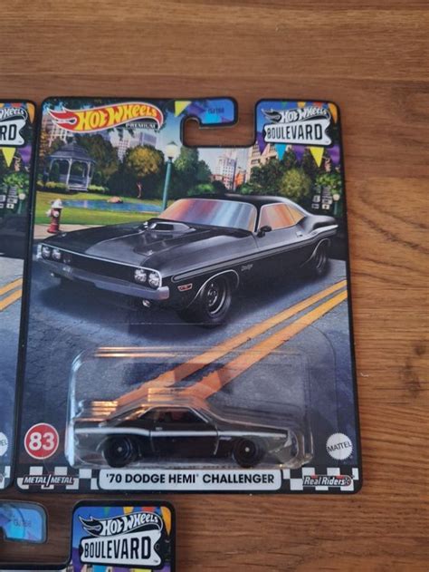 Hot Wheels Premium Boulevard Dodge Hemi Challenge Kaufen Auf