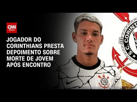 Jogador do Corinthians presta depoimento sobre morte de jovem após