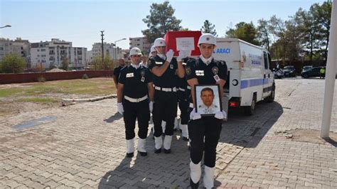 Kalp Krizi Ge Iren Polis Memuru Ya Am N Yitirdi F Haber