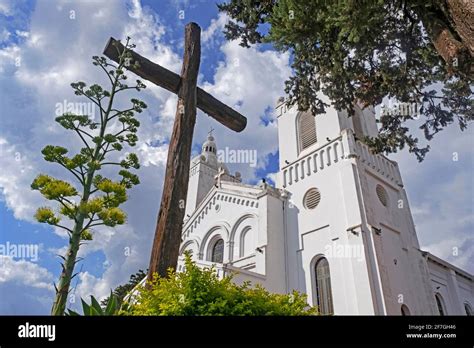 Cathedral Of The Incarnation Hi Res Stock Photography And Images Alamy