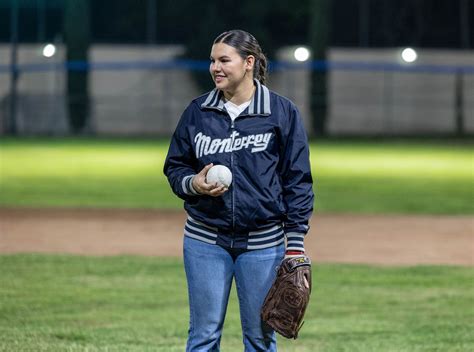 YANINA TREVIÑO COMPROMETIDA CON IMPULSAR EL SOFTBOL FEMENIL