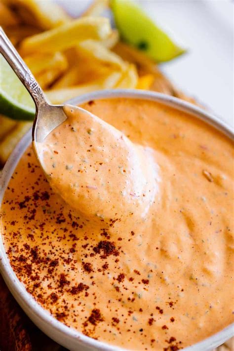 Best Chipotle Mayo Sauce The Food Charlatan