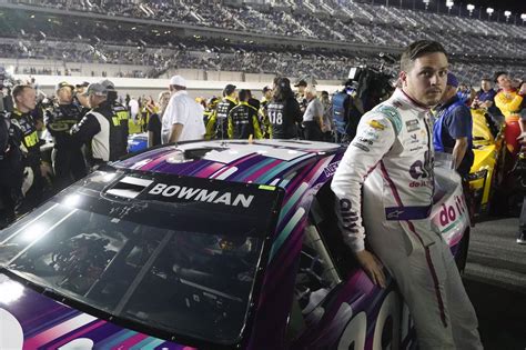 Nascar Star Has No Timetable For Return After Breaking Back In Sprint